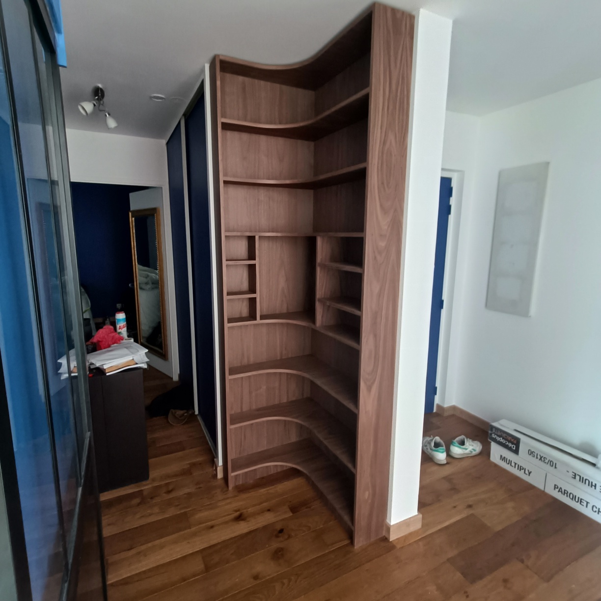 bibliotheque couloir